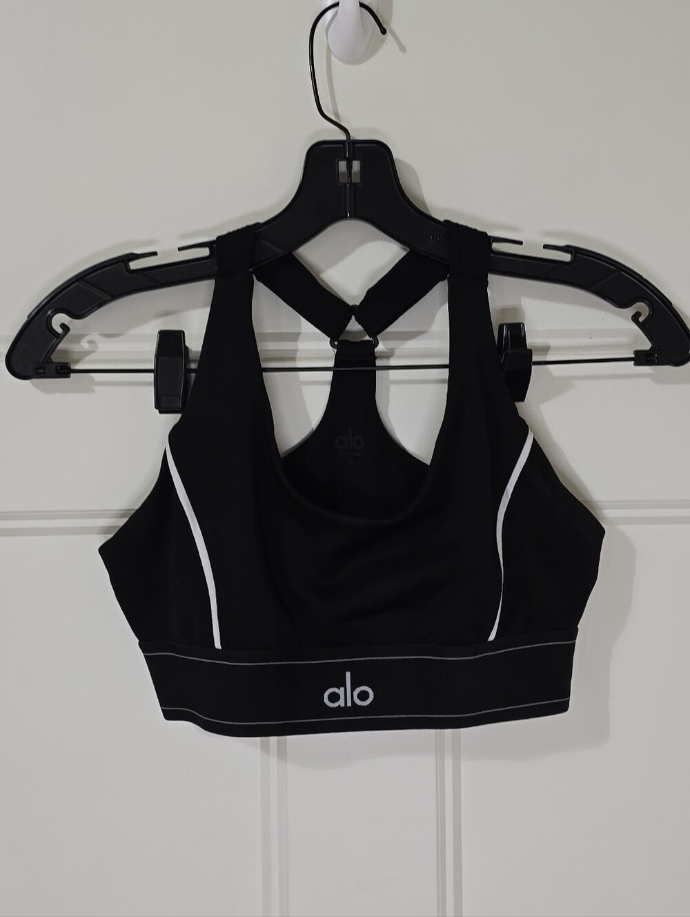 ALO Yoga Black Sports Bra with White Piping - Picture 3 of 11